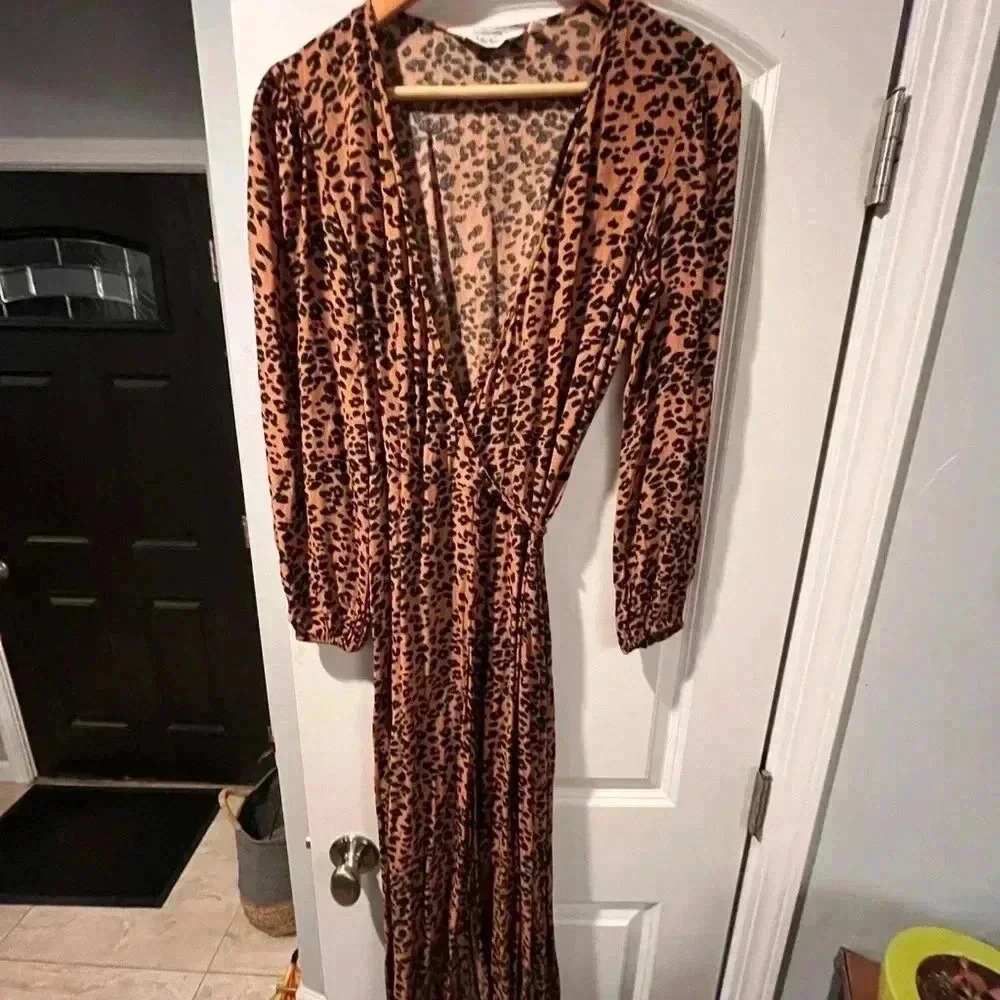~L.A. & Other Stories~ Cheetah Print Wrap Dress - Size 4